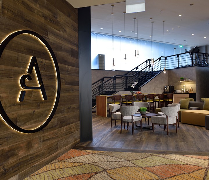 Global Home Slider SIN